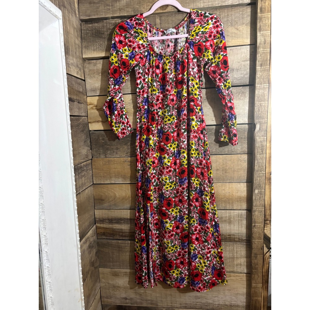 Velvet Torch Los Angeles Floral Smocked Maxi Dress Red Yellow Purple Size‎ M